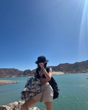 Azul Araya Instagram - que lindo el paisaje!! que lindas las chicas!!