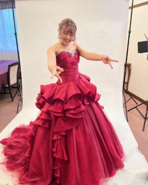 Azumi Instagram - ウエディングドレスｱｹﾞｯ!!👠

・
やっぱ少し逞しさでるんよ

 #stardom #スターダム  #azm 
 #ウエディングドレス