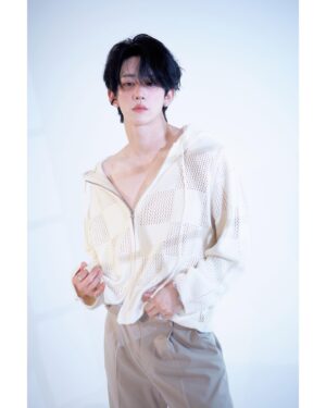 B Joo Instagram - 😇👼
.
.
.
Photo @jeong_yunseong90 
Make up @jinhazzy 
Hair @naraehong 
Stylist @ons.ing