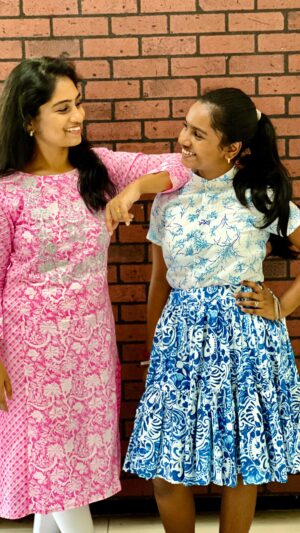 Baby Kaavya Instagram - Why not with MOM❤️ #vaaluparty from #theerakadhal  #thinkmusic @actorjai #instareel #momdaughter #fun

👗@minime_by_arjocouture