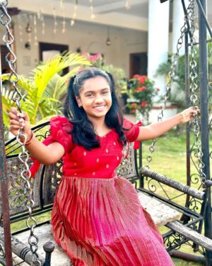 Baby Kaavya Instagram - புன்னகை, இது இலவசமான சிகிச்சை

👗@nirah_bypoornichandran

#kaavya #kaavyahoney #narmadha #vijaytv #mahanathi #happyplace