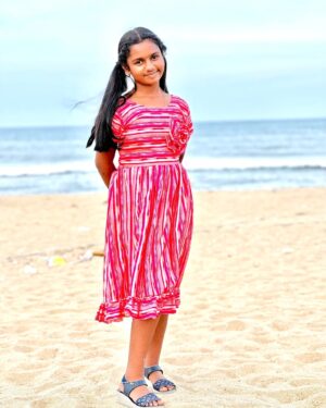 Baby Kaavya Instagram - "The sun tans will fade, but the memories will last forever."
Narmadha💙
📸 Thank you @rudran_praveen anna
👗@minime_by_arjocouture
.
.
#kaavya #kaavyahoney #beachday #shoot #shooting #fun #serial #shootday #beachtime #nomakeup #nofilter #bts #instagood #photo #dailypost #vijaytv #mahanadhi#narmadha