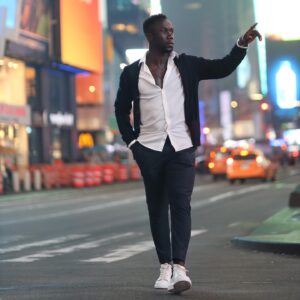 Bacary Sagna Instagram - An Espresso please....😏 📸 @beautifulsoulsinnyc #nyc #fun #throwback
