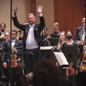 Bacem Anas Romdhani Instagram - Good to be back on stage & Live on Radio 📻 with our chief conductor Robert Jindra and pianist Ivo Kahánek, with Štátna Filharmónia Košice 
~~~~
Menu: Dvorak piano concerto & Brahms Symphony 1 😋
•
•
•
•
#bacemanasromdhani #bacemanasviolin #tunisian #british #artist #artiste #classical #concert #violinist #violonista #violoniste #onstage #music #musician #musicians #itarikyatawasel #insta #instagood #instamood #instalike #instagram #exmenuhinviolin98