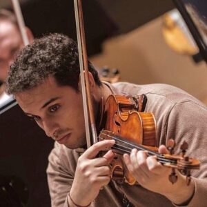 Bacem Anas Romdhani Instagram - Lovely week recording a CD with the Slovak State Filharmonia Košice @statnafilharmoniakosice 🎻🎶🎙️💿
📸: Jaroslav Laš 
~~~~
#bacemanasromdhani #bacemanasviolin #violin #classicalmusic #statnafilharmoniakosice #cd #recording #exmenuhinviolin98