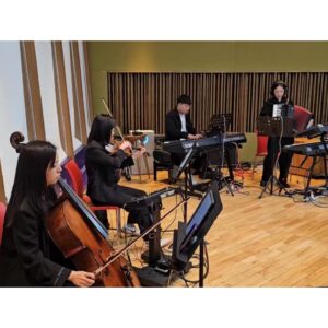 Bae Cheol-soo Instagram - 금요일 7시 ‘음악캠프 라이브’ ‘김윤아’. 안들으면 손해^^