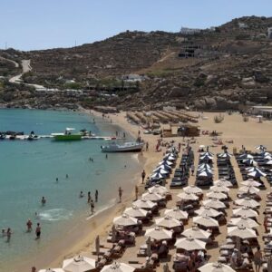 Bae Jung-nam Instagram - beautiful mykonos 😃📸🎞️💙🤍💙🇬🇷🇬🇷🇬🇷 #mykonos