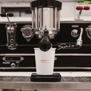 Bae Yong-jun Instagram - @centercoffee