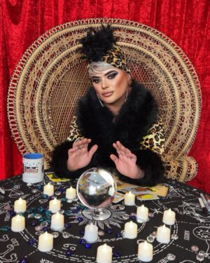 Baga Chipz Instagram - Day two of @rupaulsdragcon Come and see me at booth F16 for all my new Baga merch.. I’ll also be doing live tarot, crystal ball, dunes, palm reading and spiritual readings. I’ll be in my booth from 11. I can really feel my cosmic energy today. 💫