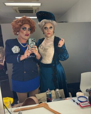 Baga Chipz Instagram - What an absolute honour sharing the stage with this bloody talented force of nature for the past two weeks! The ultimate pro and the epitome of kindness. Love ya to bits sis! You will always be the only person I drink Tequila with!
❤️❤️❤️
@bendelacreme