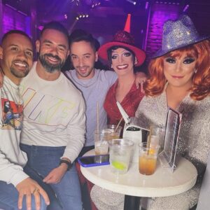 Baga Chipz Instagram - Happy birthday to one of my favourite people in the whole wide world. 💋💋💋
My sister for life and NYC tour guide.. 
@miz_cracker 
Love ya babe! ❤️