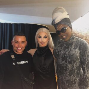 Baga Chipz Instagram - Drinks and gossip with @ageofaquaria and @sonofatutu ❤️