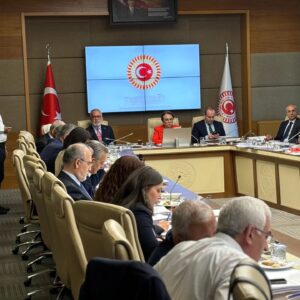 Bahadır Yenişehirlioğlu Instagram - 📍#TBMM

TBMM Milli Eğitim, Kültür, Gençlik ve Spor Komisyonu’nda, Öğretmenlik Mesleği Kanunu Teklifi’nin görüşmelerine devam ediyoruz.

Hayırlara vesile olsun.