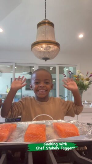 Bakari Sellers Instagram - Cooking with Chef Stoke! 👨🏽‍🍳

Menu:
~Baked Garlic Butter Salmon
~Sautéed Spinach
~Basmati Rice 

Our little guy loves cooking, fish, and all thing social media- so here we go! 

He would appreciate all of your likes & shares! Lol

And, yes it was so  good, though Sadie will not eat baked fish…Yummy 😋