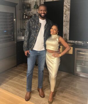 Bakari Sellers Instagram - A beautiful welcome home to the talented Sergio Hudson by the Columbia Museum of Arts @colamuseum ✨

The gallery is stunning and the event was amazing! @sergiohudson spoke so eloquently about his life long love for fashion, even at the young age of 4. 🙌🏾

We had an amazing evening hitting the streets of Columbia. The city proves to have many little gems to enjoy @robinsonroomsc