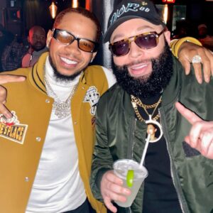 Bandit The Rapper Instagram - With @vedothesinger celebrating his album release “Mood Swings” congratulations bro 

#vedo #MoodSwings #listeningparty #BanditTheRapper #Vip