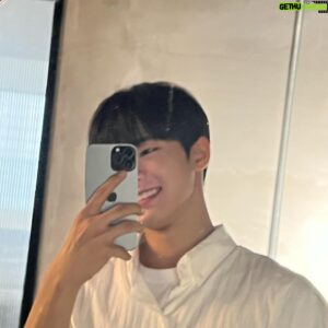 Bang Jae-min Instagram - 🪞🪻👤🌿🚈