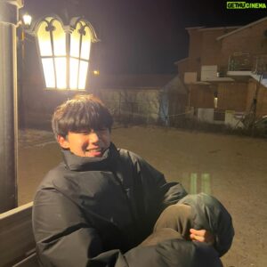 Bang Jae-min Instagram - 2023🐰👋🏻

빠짐없이 모두 행복만 가득하기를 빌게요:)