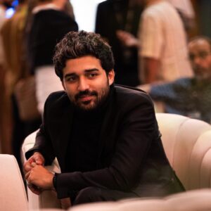 Baraa Alem Instagram - My default is BLACK 🖤