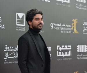 Baraa Alem Instagram - الأصدقاء في #مهرجان_أفلام_السعودية ، هذا اللي يخلي مهرجاننا أقرب للعيد بالنسبة لي، نتجمّع، نشتغل، نلعب، نسهر وأكيد نشوف  أفلاااام 

My friends in @saudifilmfestival , that’s what makes it more of our version of Eid, we reunite, talk work, play, and of course watch alot of films. 

📷 By @n9jy