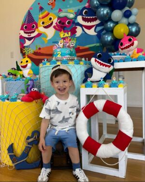 Barbara Akemi Katsuki Instagram - Viva o Kaizinhooo🥳🎂🎈Someone still celebrating his 2nd Birthday🎈😁 #2y2m