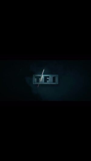 Barbara Cabrita Instagram - Ça repart jeudi soir! 🔫👮🏻🔥 sur @tf1 à 21h10 pour ceux qui ne l’ont pas déjà vue entièrement sur @tf1plus  tant ils ont été gourmands 😜😂 

@aprikian_ara @anne_didier @terencefilms @banijayfrance @nicolasgob_off @tinivelli @bruno_debrandt @odilevuillemin @annelise_hesme @thierrylopez @cyrilguei7 

#series #tv #thriller #adaptation