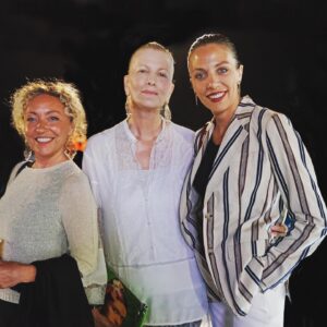 Barbara Chichiarelli Instagram - Magna Grecia Film Festival 2020 Portraits-

Grazie a @gianvito_casadonte per avermi scelta come madrina del Festival,è stato un onore.
Grazie a @raffaelebitonte e alla sua squadra,avete fatto i miracoli ragazzi!
Grazie a @didocart sei una grande professionista oltre che una donna meravigliosa.
Grazie a @marvi_marver e a @fabicutri, il vostro sguardo è stato fondamentale.
Grazie a tutta la giuria @susylaude @antoniocataniainsta @peterwebber99 ho condiviso ogni vostra scelta.
Grazie a @gioielleriamegna e @bibasoverato per gli splendidi regali.
Grazie per i sorrisi e le chiacchiere a @laetitiaeido @lucadelfuego @vinicio_marchioni @giulianannini @pier_ferrantini 
Grazie per i look fantastici ad @albertaferretti @toryburch @jimmychoo 

@magnagraeciafilmfestival @othersrl @volver.actor