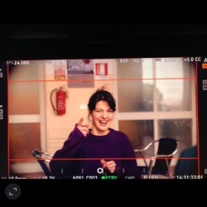 Barbara Ronchi Instagram - Settembre è il mio mese preferito! 
Grazie per la candidatura ai @premidavid sono oltre la felicità ❤️ 

@giulialouisesteigerwalt 
@groenlandia_film