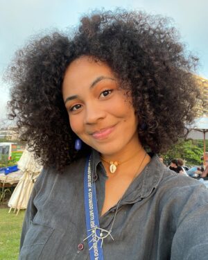 Bárbara Sut Instagram - Tão bom, tão bem 🍃
.
#barradatijuca #amorperfeito #churrascodoberro #bonita #brisafresca #energialinda #riodejaneiro #praia #plage #curlyhair #blackbeauty #fimdetarde