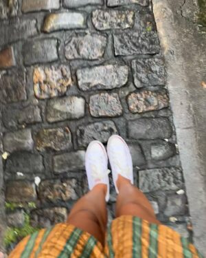 Bárbara Sut Instagram - Memórias trêmulas 
.
#pequenaafrica #domingo #riodejaneiro #carioca #ibrahimferrer #centrodorio #blackbeauty #blackgold