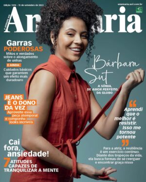 Bárbara Sut Instagram - • UMA MULHER PLURAL •
Minha primeira capa em uma revista veio acompanhada de uma matéria com entrevista que me deixou muito feliz! Ter espaços para falar sobre minha carreira e minha forma de ver o mundo é sempre muito especial, mas esse aqui na @revistaanamaria realmente mexeu com meu coração! Muito grata por fechar o ciclo de Amor Perfeito dessa forma! 🩵
.
Foto de capa @fotografia.dela 
Assessoria @nobreassessoria 
.
#revistaanamaria #anamaria #barbarasut #revista #capaderevista #globo #amorperfeito #entrevista #atriz #bastidores #novela #noveladas18h #tvglobo #redeglobo #protagonismonegro #blackgold #musica #calor