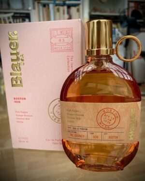 Barbora Fišerová Instagram - originální…tajemná…smyslná…okouzlující vůně…
Pink Pepper, Orange Blossom, Coconut Milk a Vanilla…to vše je jen jeden parfém a tím je
Blauer Eau de parfume
Vyzkoušejte a okouzlete touto výjimečnou vůní…
@marionnaud_cr 
#marionnaud#blauer#smyslnost#kouzlo#vyjimecnost#zenskost#vune