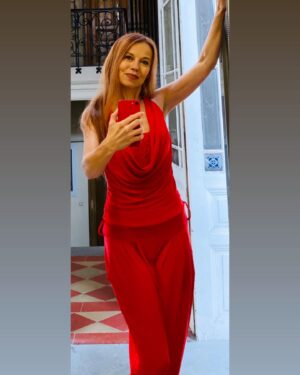 Barbora Fišerová Instagram - Navštivte charitativní bazárek Hanky Kynychové 5.6.2024 od 10h do 17h na adrese: Pankrác House, Lomnického 1705/5-9, Praha 4
Najdete tam i tyto mé kousky oblečení, které jsem s radostí Hance do charitativního bazárku věnovala pro dobrou věc a pomoc a těším se, že se tam i potkáme❤️
@nadacnifondhankykynychove
