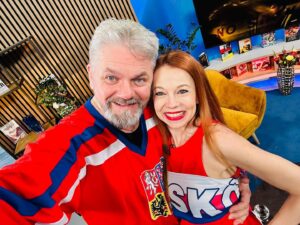 Barbora Fišerová Instagram - Ještě jednou Kluci děkujeme🇨🇿❤️🏒🏆