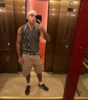 Bardia Zeinali Instagram - Everyone’s getting married, buying homes, having kids and I’m just out here, alone in Tokyo, on my birthday, working out, eating vegetables and shopping for sweaters and I wouldn’t change it for the world !