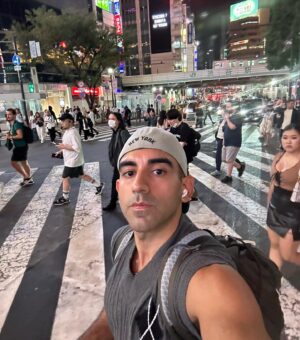 Bardia Zeinali Instagram - Everyone’s getting married, buying homes, having kids and I’m just out here, alone in Tokyo, on my birthday, working out, eating vegetables and shopping for sweaters and I wouldn’t change it for the world !
