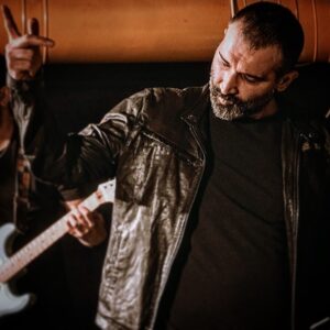 Barış Atay Instagram - Hit it… 🎼🎤🎸🥁🎹