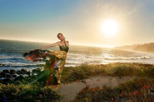 Barret Swatek Instagram - There were so many things about our home for the past four years that were near and dear to my heart… So many memories. I wanted to celebrate and capture the spirit of it in a creative/cathartic way and preserve in photographs all the little places. Thank you @elisabeth.caren for collaborating with me ♥️ #MalibuMagic