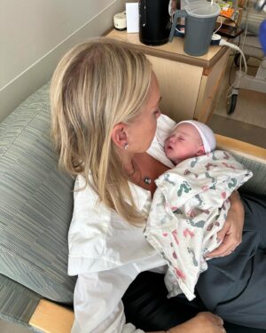 Barret Swatek Instagram - Dixon Chace Weiss made her debut today, 2/12/2024. There aren’t words to describe how I feel about her… but one thing I know for certain, it seems as though she’s been with me my whole life. Adam is in love and has yet another beautiful daughter, lucky guy. Her sisters, Faye and Madeleine, standing by to be the best role models a gal could ask for. Thank you, Yamil, the woman who carried Dixie Chace into this world with strength, grace and the best sense of humor anyone could ask of a surrogate. God is good.
