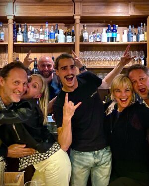 Barret Swatek Instagram - Paris to Portofino 🇫🇷🇮🇹 Familia, friends and the pooch 🐶