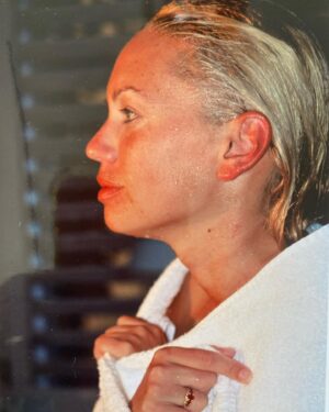 Barret Swatek Instagram - Twenty year old picture AJ Langer @bluecartwheels took of me right after my first ever surf 🌊 🏄🏼‍♀️