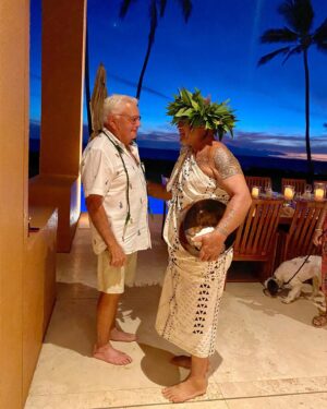 Barret Swatek Instagram - Six weeks on Maui. To all the friends & family who came & to the new friends we made, Mahalo & Aloha nui loa. See you again very soon 🥰🌺🌈