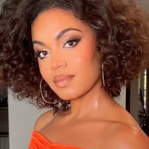 Barrett Doss Instagram - 🧡🧡🧡🧡🧡

#station19