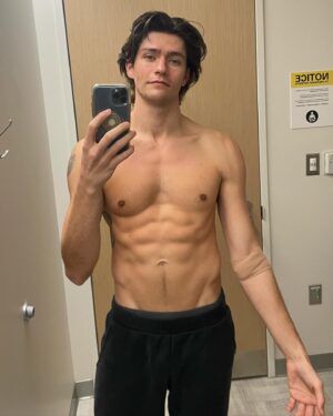 Barton Cowperthwaite Instagram - #tumorthirsttrap