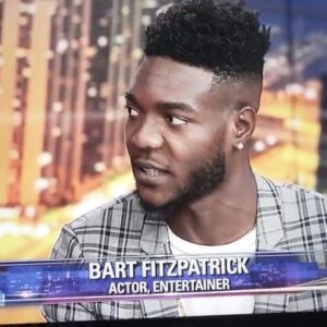 Barton Fitzpatrick Instagram - Late night w/ @leonrogers s/o @fox32news 🔥🔥🔥🔥🔥🔥 📸 @chinchinys 🔥🔥🔥🔥🐐 @pvtstck @tiaontv
@mark_thabarber 💈
🎶 🎼 🎵 Song: “Dejavu” by B A R T O N ft. @ah.mercy.me “Early 20’s” E.P drops next month! REAL R&B headed y’all wayyyyyyy