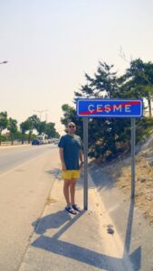 Actor Bartu Küçükçağlayan HD Instagram Photos and Wallpapers July 2024