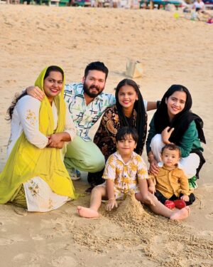 Basheer Bashi Instagram - Happy New Year 2024! 🥳 May this year bring you joy, success, and wonderful moments filled with laughter and love. Wishing you a fantastic year ahead! 🥰❤️