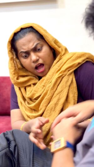 Basheer Bashi Instagram - BIGGBOSS Inimuthal BB HOUSE il 😜🤣

Concept & Edit - @shinajjaleel_editor 

#biggboss #comedy #malayalam #skit #basheerbashi