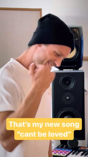 Bastian Baker Instagram - This week “Can’t be loved” is peaking at #12 on Swiss airplay charts! This makes me very happy! Thanks everybody for the love and support❤️