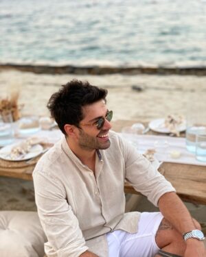 Batuhan Ekşi Instagram - 🌞 #ellesummerweekend